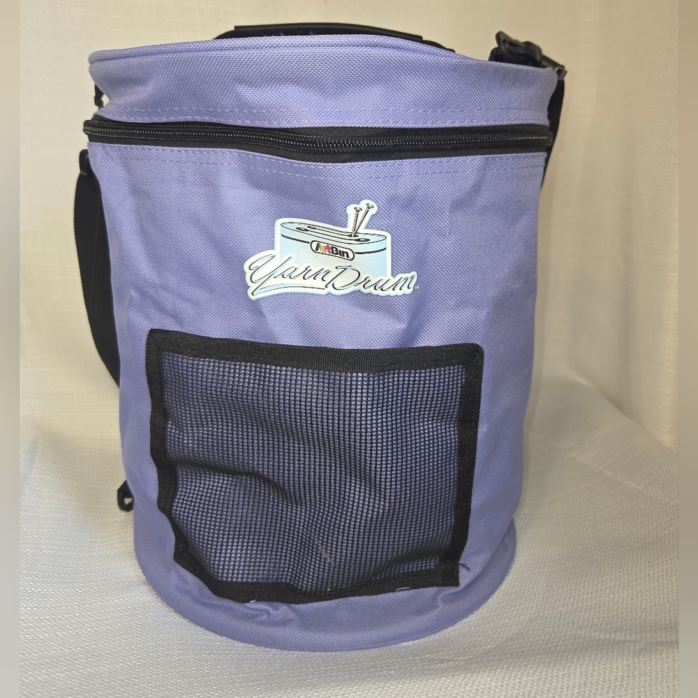 Lavender Art Bin Yarn Drum Yarn / Project Storage Bag w/ Carry Strap